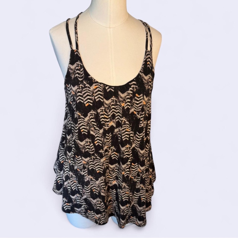 Ladakh Black and Tan Asymmetrical Relaxed Tank Top Anthropologie brand size xs